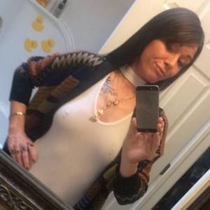 Meet your Posher, Calystia